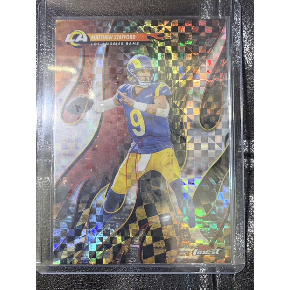 2025 Topps Finest Torchers Matthew Stafford X-Fractor #T-22 Los Angeles Rams